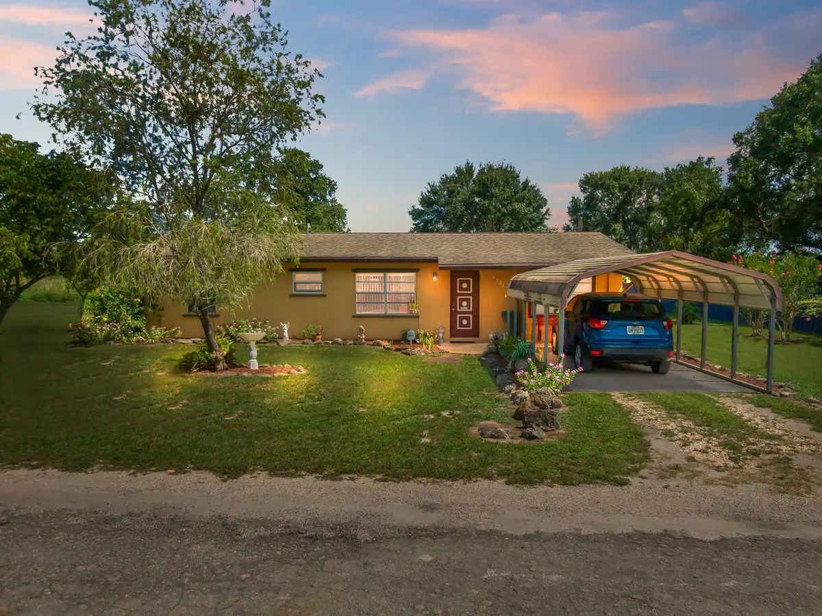 front at 3324 S Jenkins Road, Fort Pierce