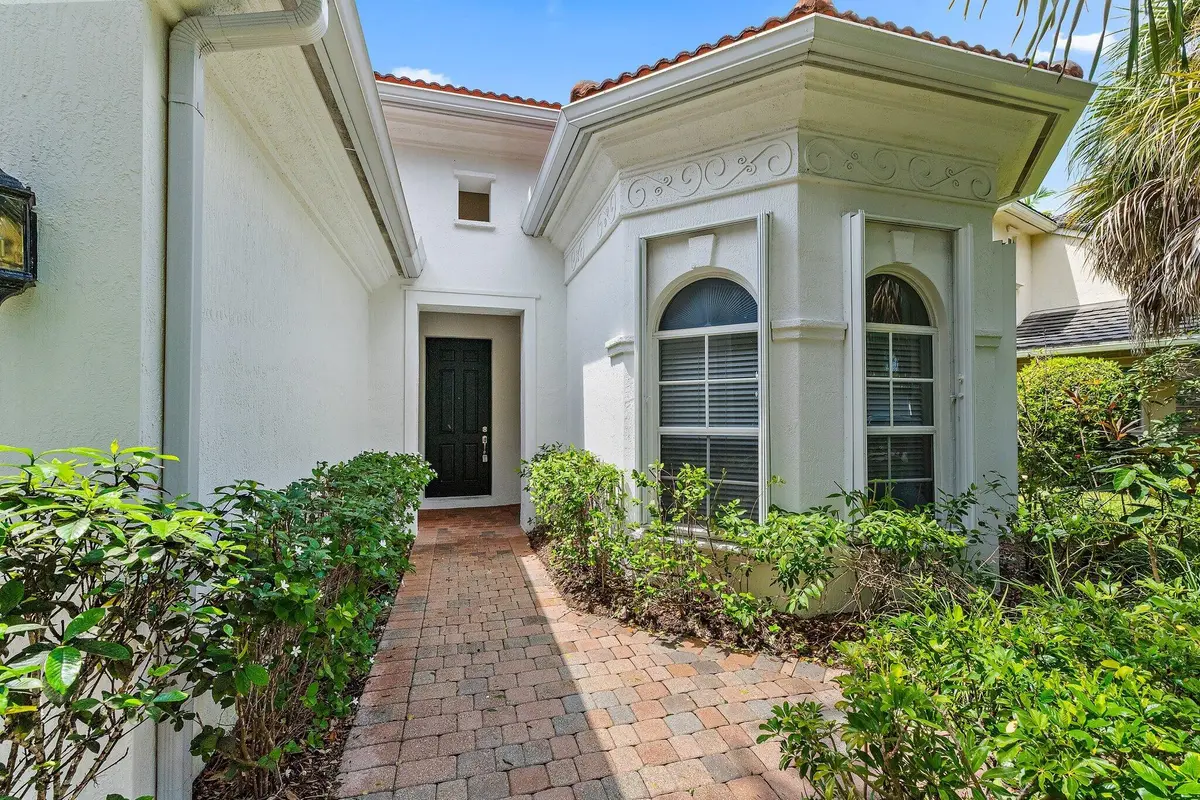 026-1071VintnerBlvd-PalmBeachGardens-SMA at 1071 Vintner Boulevard, Palm Beach Gardens