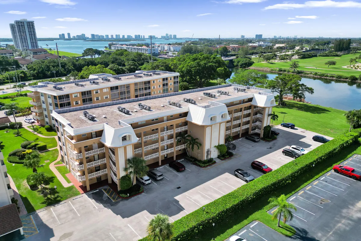 DJI_0511 at 308 GOLFVIEW Road 406, North Palm Beach