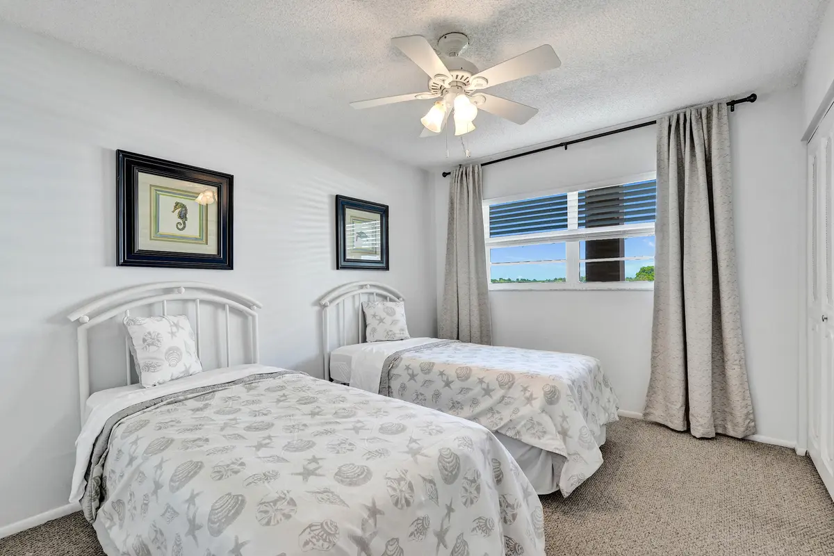 DSC02050 at 308 GOLFVIEW Road 406, North Palm Beach
