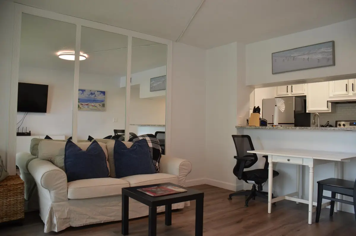 7b33e392-5e6d-4c62-a817-043bbac23492 at 253 CYPRESS POINT Drive, Palm Beach Gardens