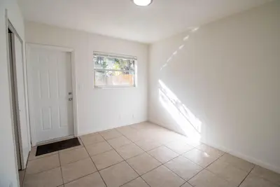 835 SW 4TH Street #3, Fort Lauderdale – leased