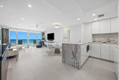 1225 S Ocean Boulevard 404, Delray Beach – Condominium for sale