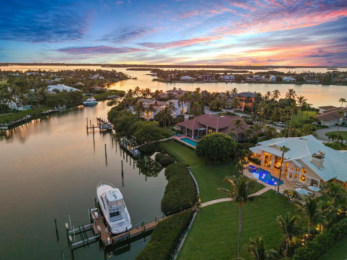 Deep Water Dock at 6854 SE Isle Way, Stuart