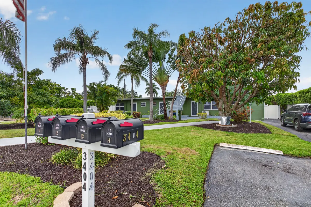 7-print-3404-4091 at 3404 Spring Street, Pompano Beach