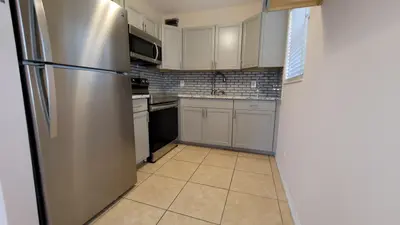 208 EASTHAMPTON I, West Palm Beach – Condominium for sale