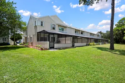 6151 Riverwalk Lane Unit 8, Jupiter – Townhouse for sale