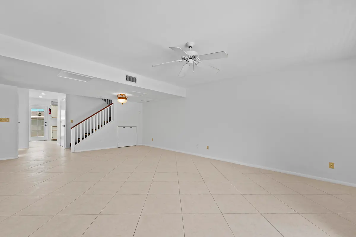 04_beyc6a887285a890c at 6151 Riverwalk Lane Unit 8, Jupiter