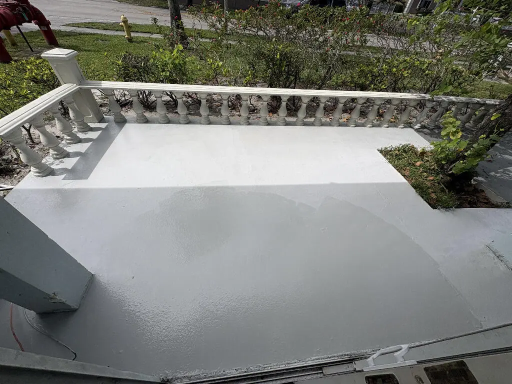42532_03_image-194597_08.23.2026 at 4271 NW 5TH Street 128, Plantation