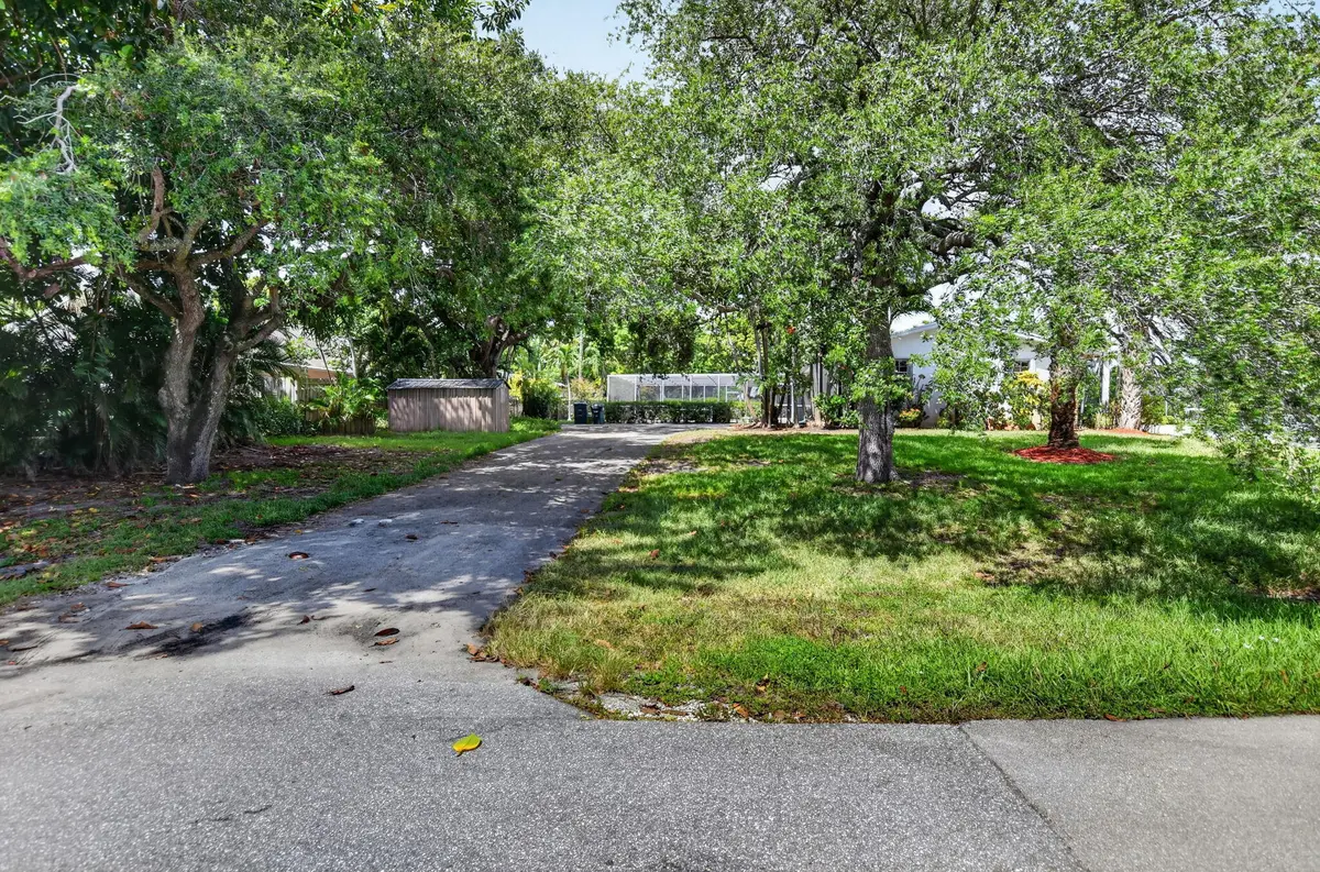 63-web-or-mls-DSC_8467 at 410 NW SPANISH RIVER Boulevard, Boca Raton