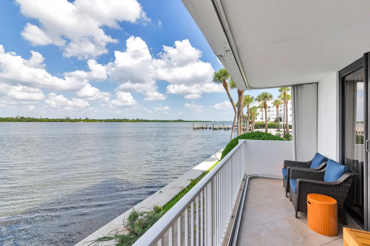 high-23 at 2860 S Ocean Boulevard 106, Palm Beach