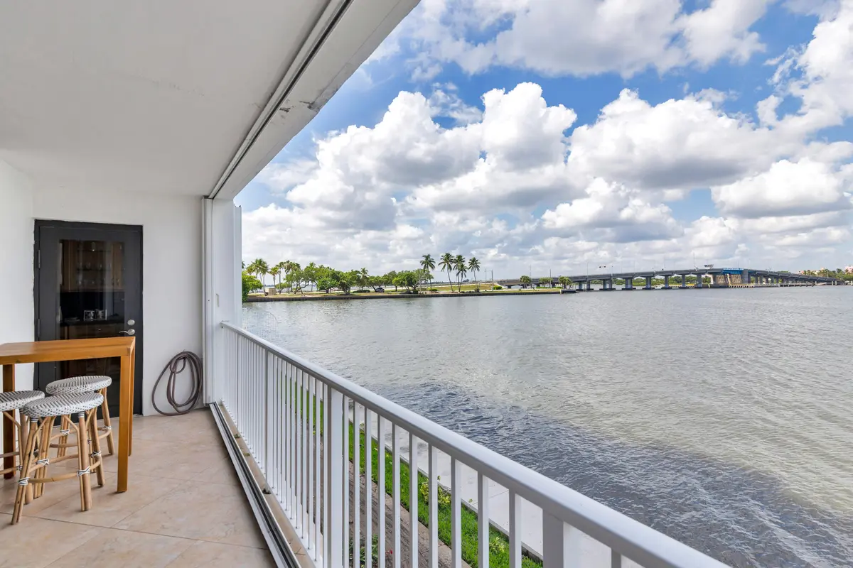 high-24 at 2860 S Ocean Boulevard 106, Palm Beach
