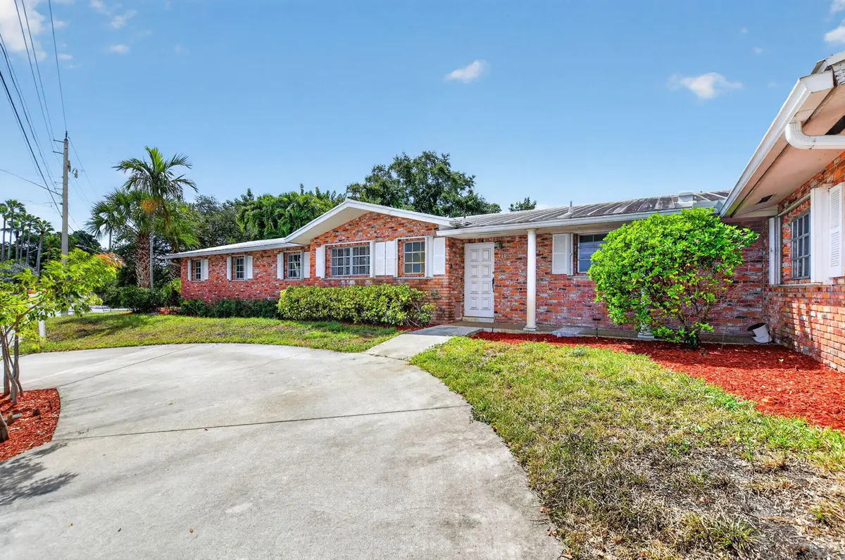 3-web-or-mls-DSC_8396 at 410 NW SPANISH RIVER Boulevard, Boca Raton