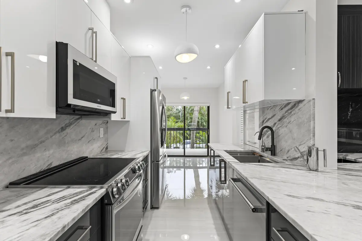 picture a at 11311 POND VIEW Drive C203, Wellington