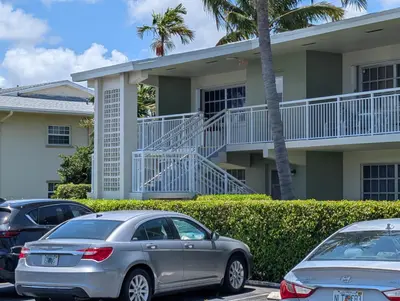 930 SE 9th Avenue 11, Pompano Beach – Condominium for sale