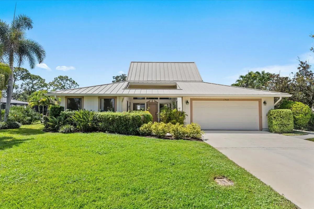01-22nd in-39 at 1904 NW 22nd Street, Stuart