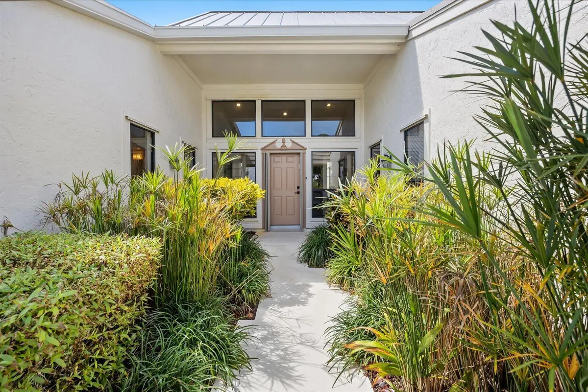 04-22nd in-38 at 1904 NW 22nd Street, Stuart