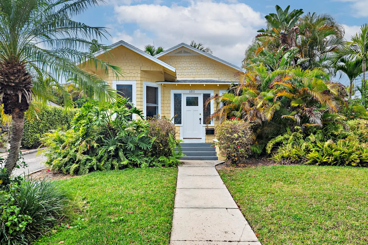 low-7 at 1211 FLORIDA Avenue, West Palm Beach