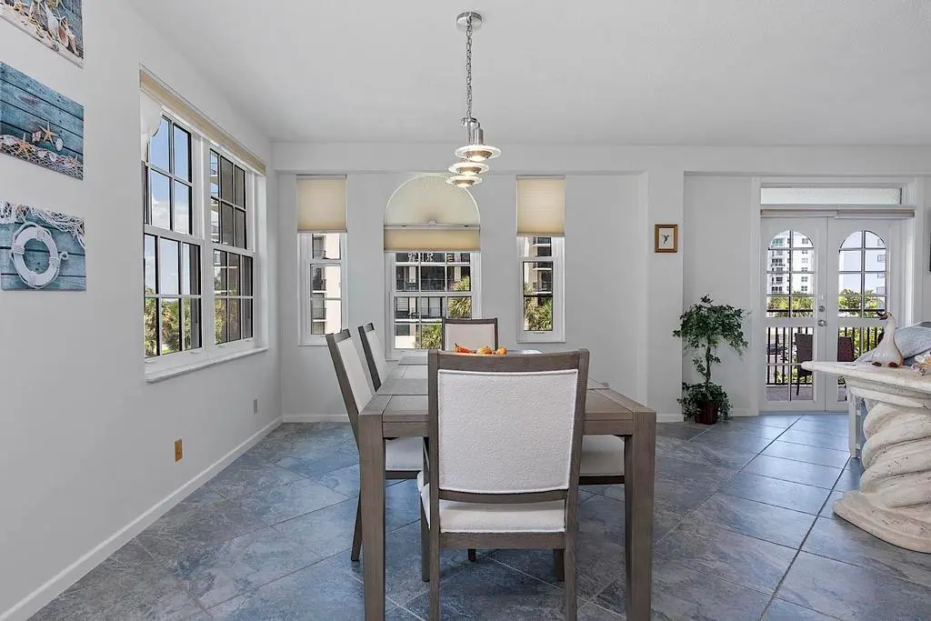 3745 S. Ocean Boulevard, Palm Beach - un at 3475 S Ocean Boulevard 2160, Palm Beach