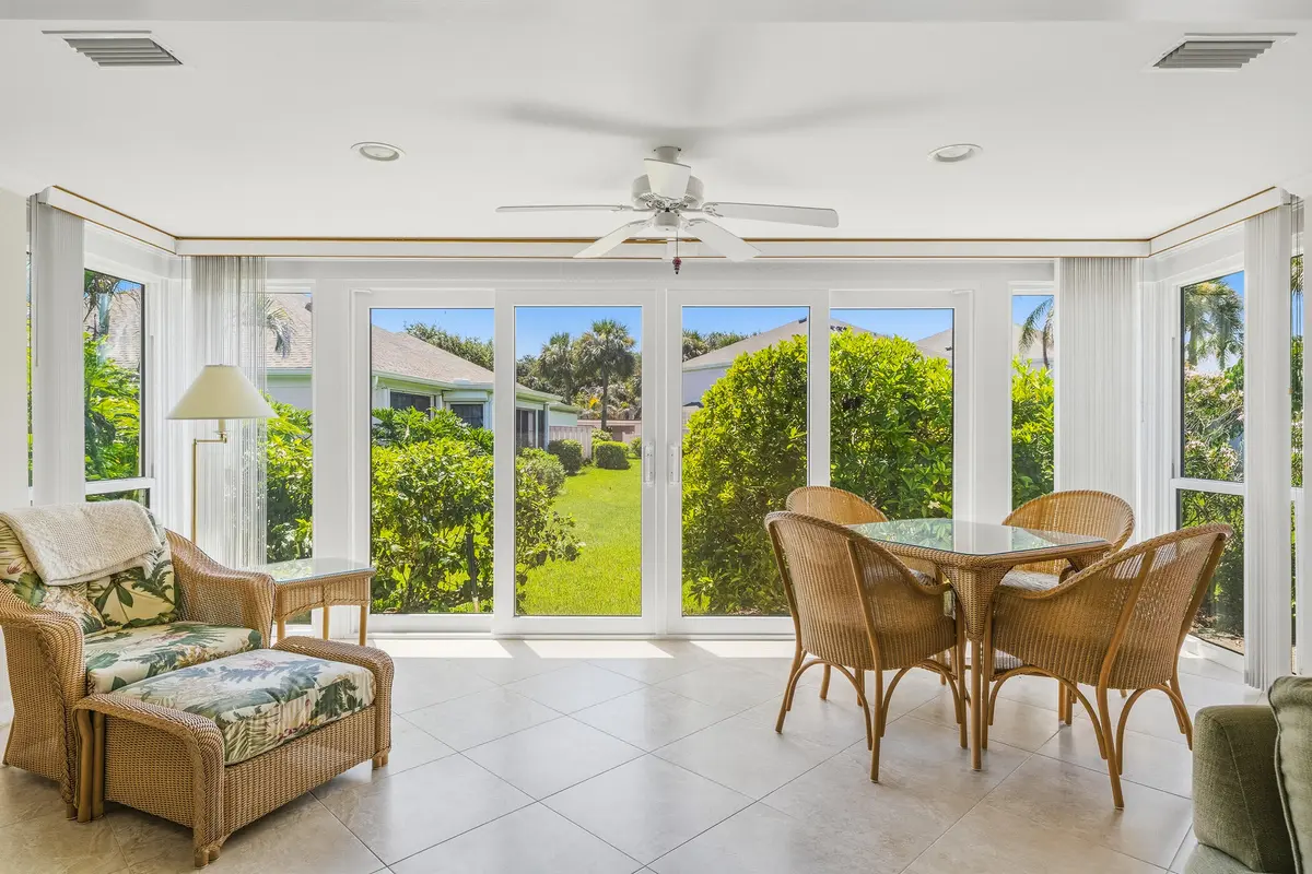 300 Harbour Dr - 106B-46 at 300 HARBOUR Drive 106B, Vero Beach