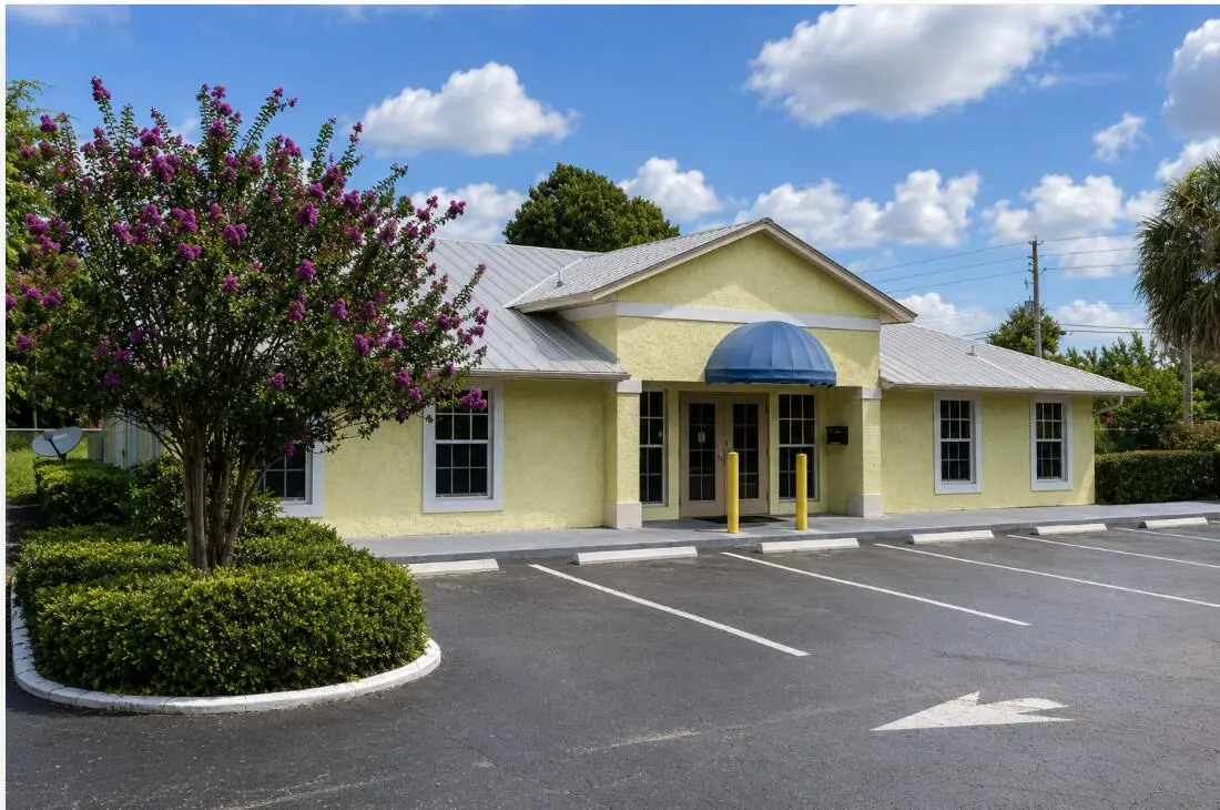 Exterior at 1215 S 25th Street, Fort Pierce