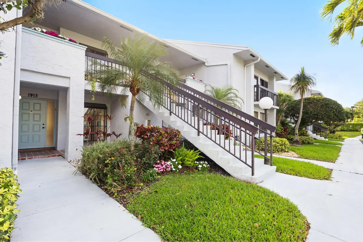 2_img_3688 at 5186 GOLFVIEW Court 1913, Delray Beach