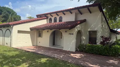 7918 HIBISCUS Circle 59, Tamarac – Condominium for sale