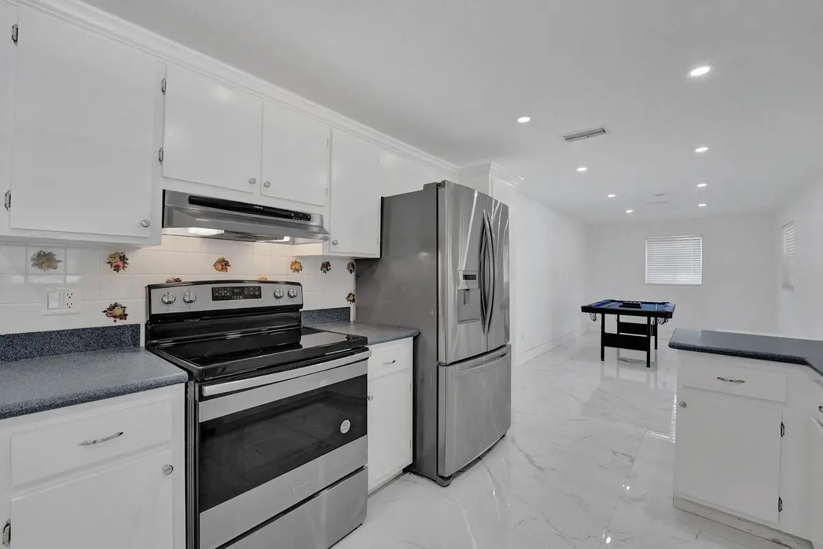 WhatsApp Image 2026-08-25 at 10.39.59 AM at 2109 NW 87TH Terrace, Coral Springs