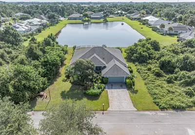 6640 49TH Court, Vero Beach – Single Family Residence for sale