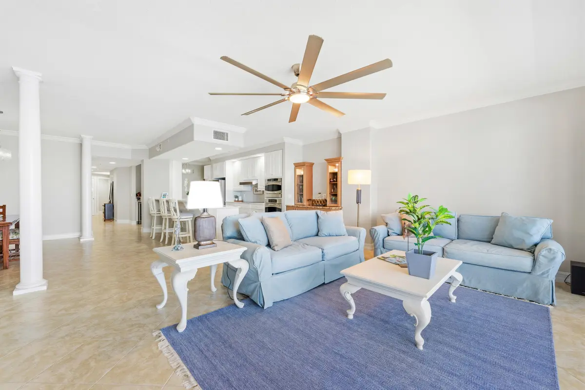 6_35 at 4160 N Highway A1a 1002, Hutchinson Island