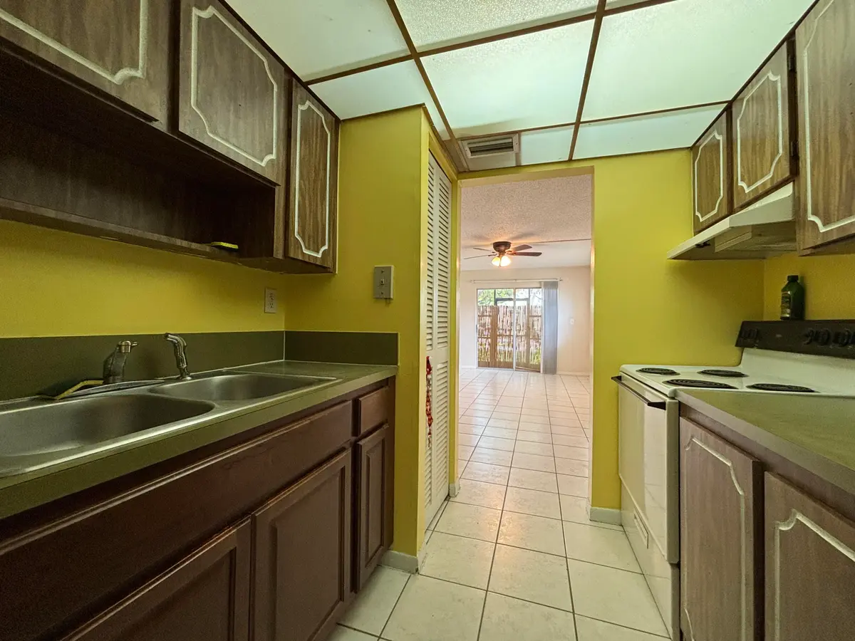 IMG_2822 at 4139 NW 88th Avenue 104, Coral Springs