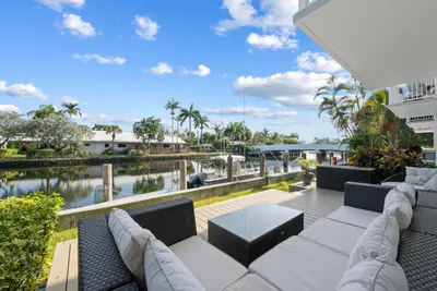 535 HENDRICKS Isle 106, Fort Lauderdale – Condominium for sale