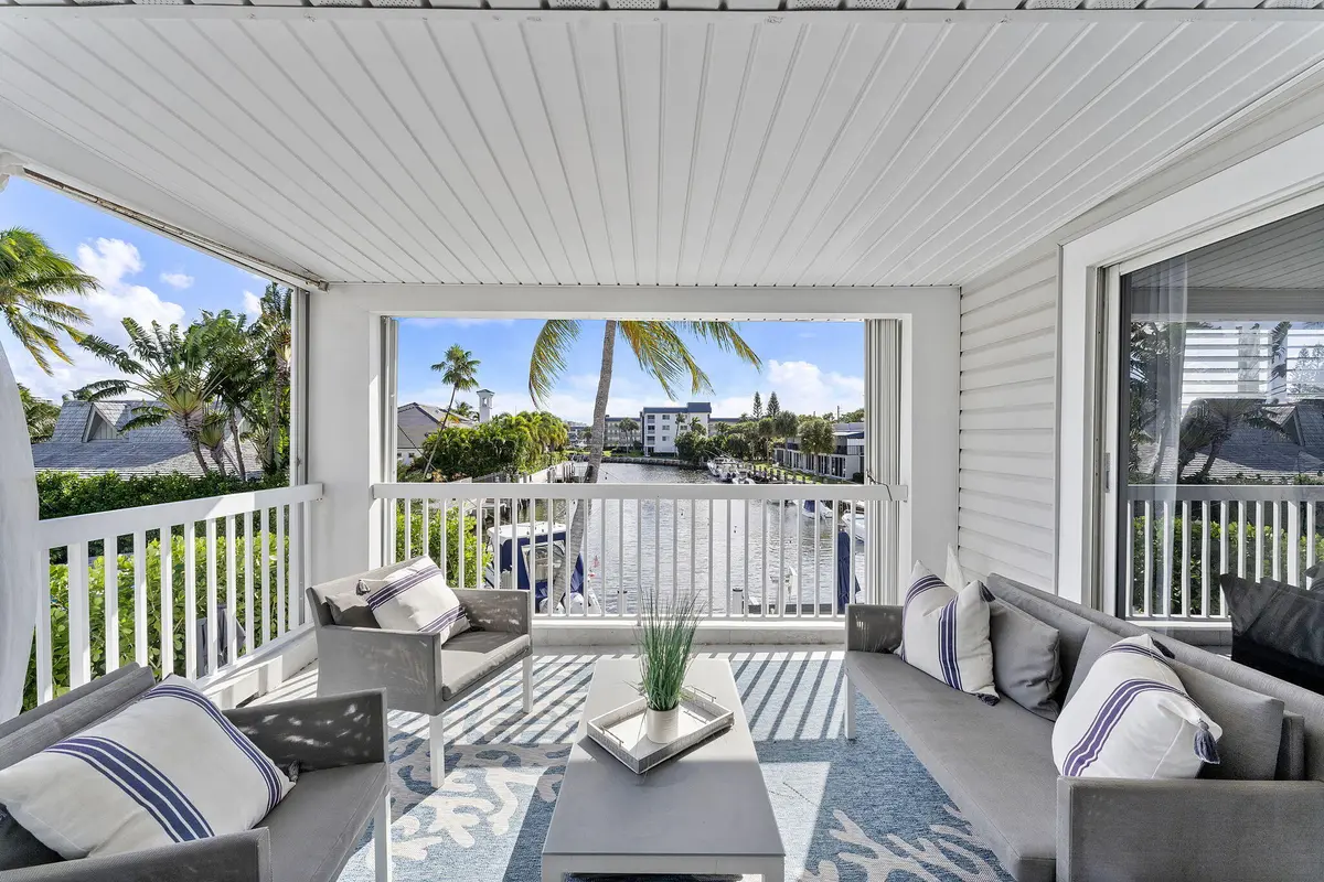 68-web-or-mls-DSC02267 at 910 JASMINE Drive, Delray Beach
