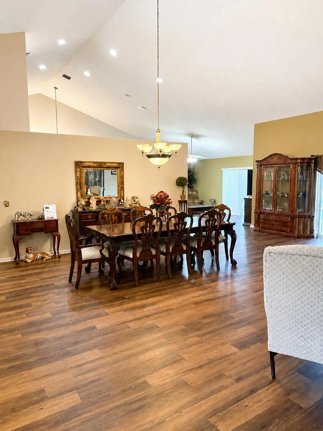 850CADA3-A7F1-4AA3-972B-A8136CF40B4E at 16320 NW 9th Drive, Pembroke Pines