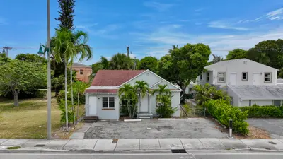 3608 Broadway Avenue, West Palm Beach – Single Family Residence for sale