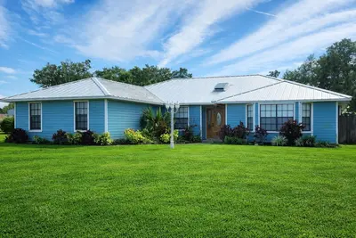 728 N FISCHER Circle, Sebastian – Single Family Residence for sale