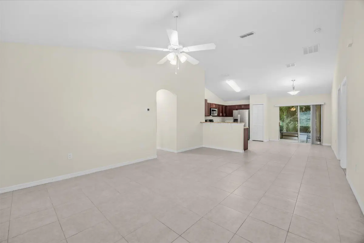 05-98th in-22 at 8736 98TH Court, Vero Beach