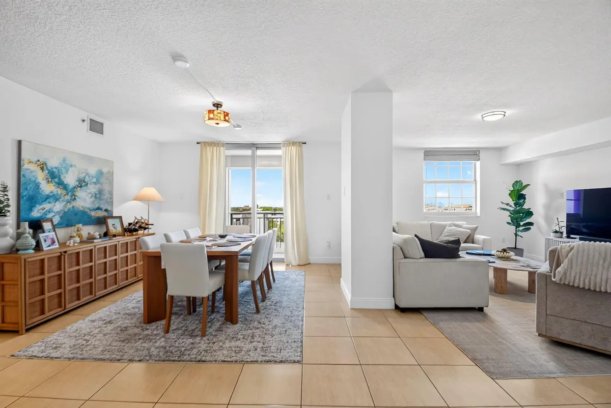 2-web-or-mls-DSC_5667 at 610 Clematis Street 700, West Palm Beach