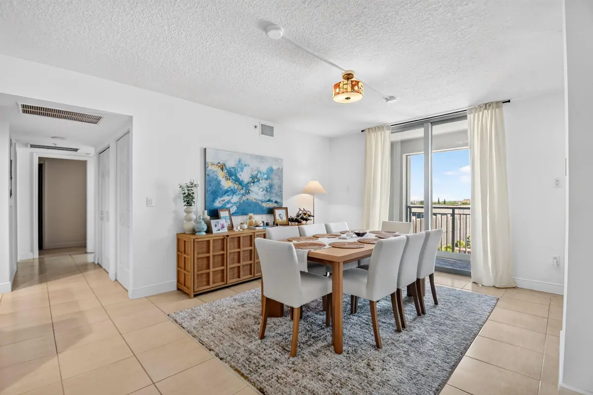 3-web-or-mls-DSC_5672 at 610 Clematis Street 700, West Palm Beach