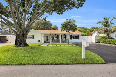 8 WINDSOR Road, Jupiter – sold