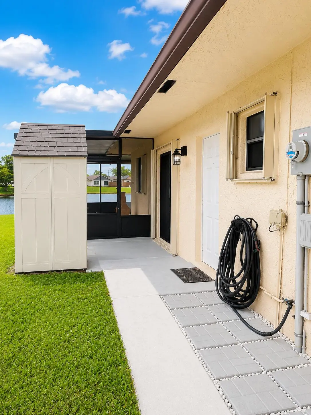 Front 2 at 5318 Garden Hills Circle, West Palm Beach