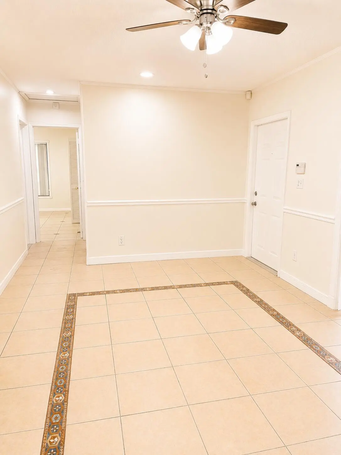 Living room 2 at 5318 Garden Hills Circle, West Palm Beach
