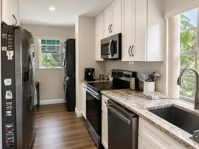 6560 VIA REGINA, Boca Raton – Condominium for sale