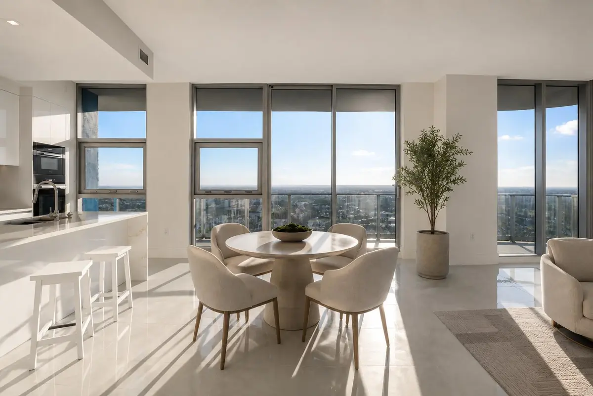 E2284B0B-A9BA-42B7-AE18-1B099426BF75 at 220 Lake Shore Drive 2223, Lake Park