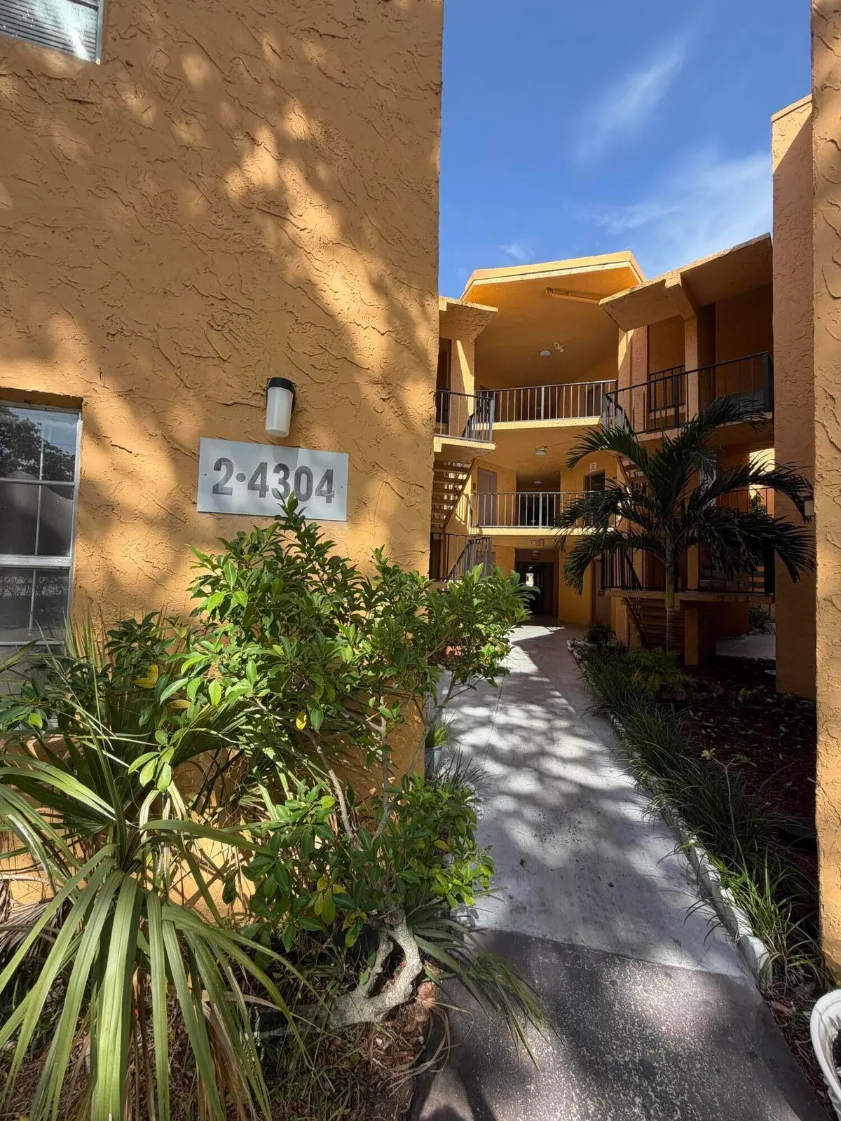 IMG_3996 at 4304 NW 9th Ave 2-3B, Deerfield Beach