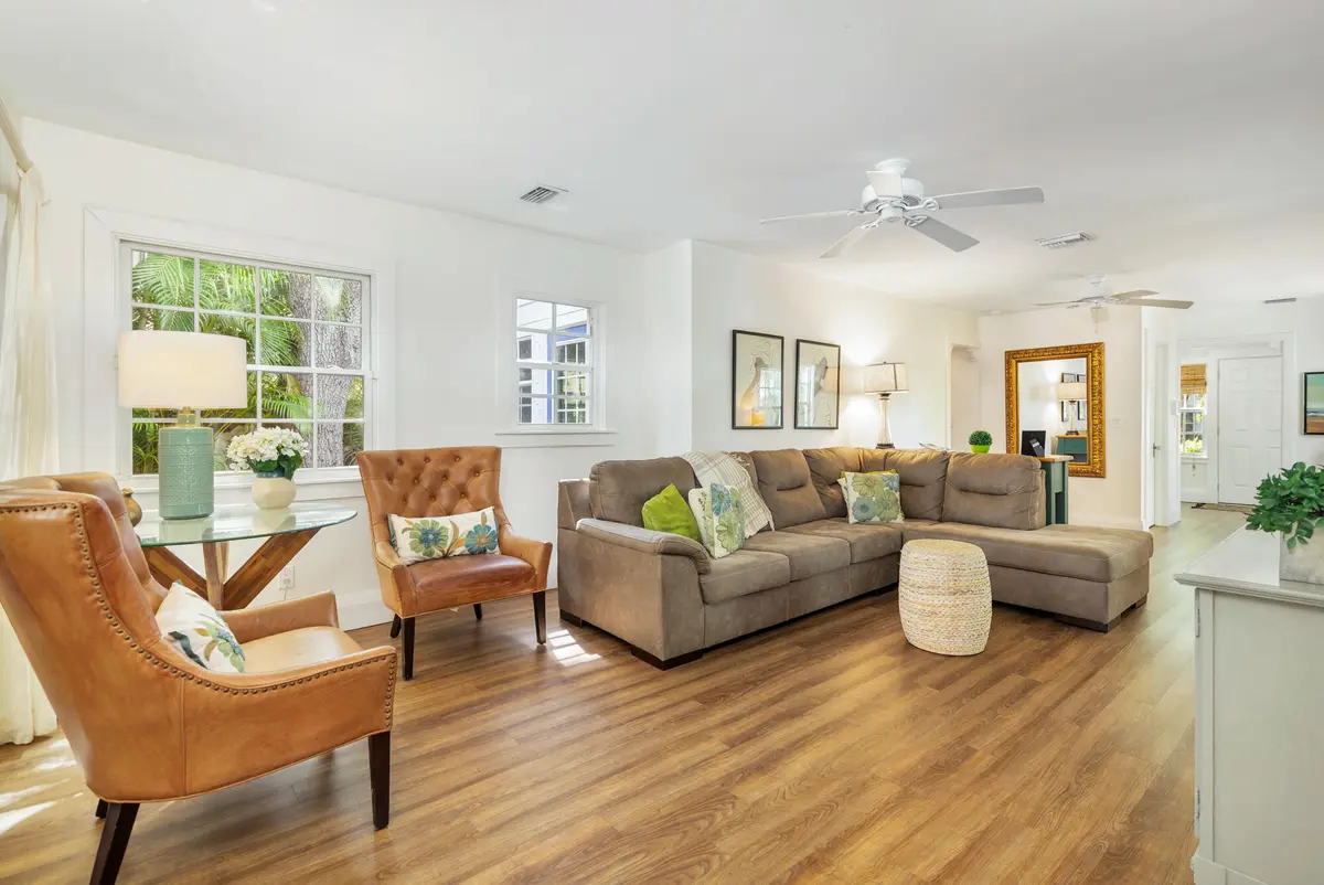 low-9 at 609 PALM Street, West Palm Beach