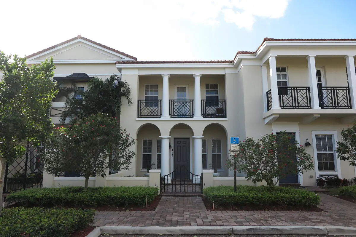 Front at 819 NW 82nd Place 819, Boca Raton