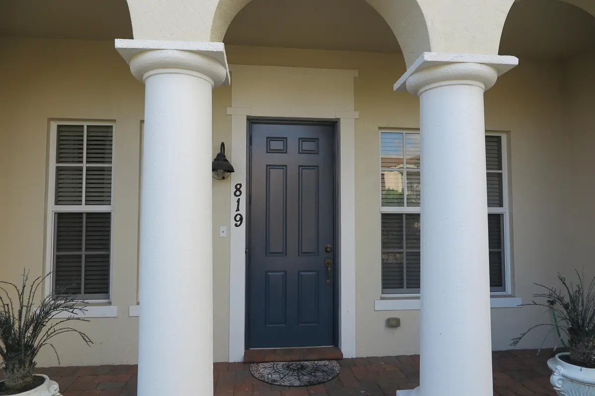 Entrance at 819 NW 82nd Place 819, Boca Raton