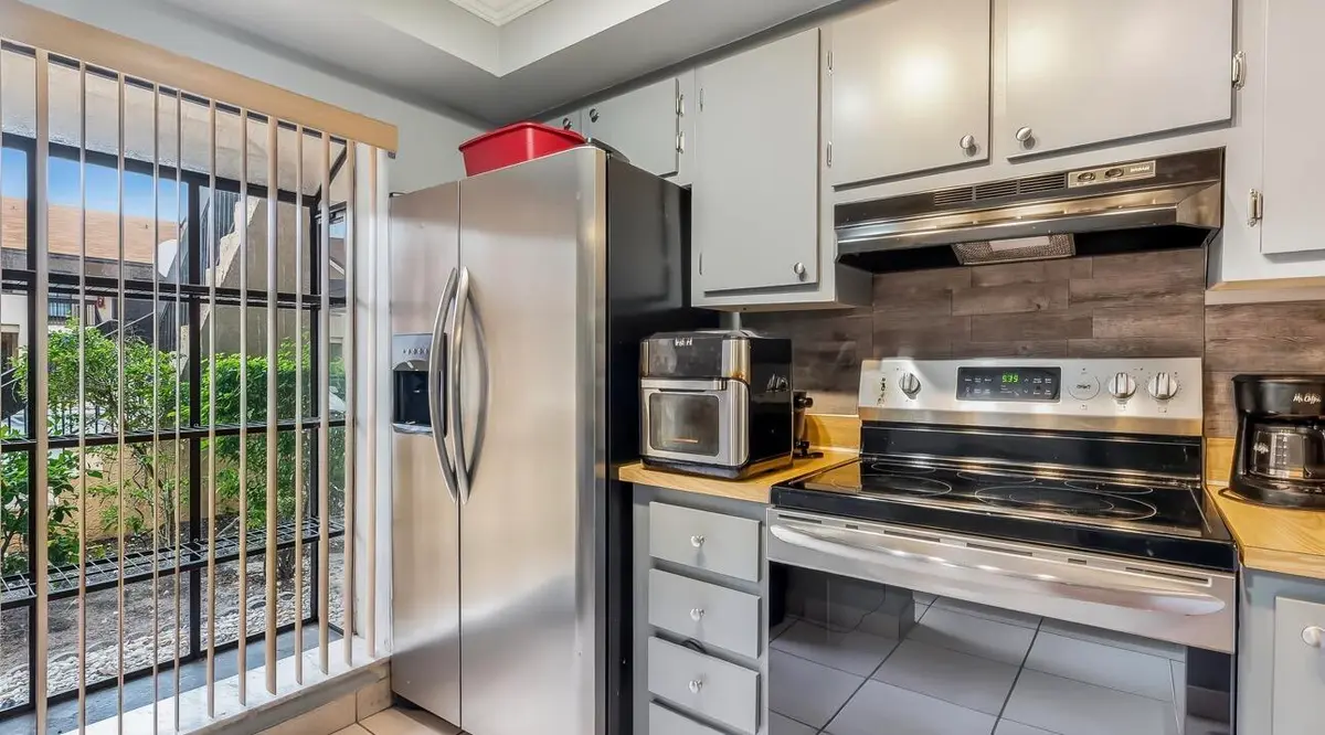Kitchen at 2355 SW 15TH 69, Deerfield Beach