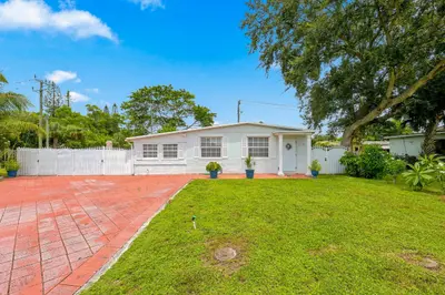3239 DOLAN Road, Palm Springs – Single Family Residence for sale